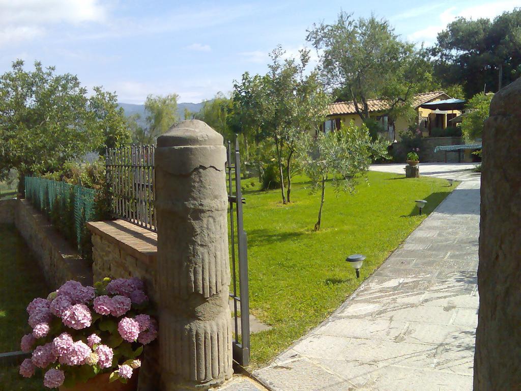 קורטונה Agriturismo Podere Ossaia חדר תמונה